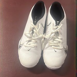 Football or Soccer boys cleats 3.5y Good condition